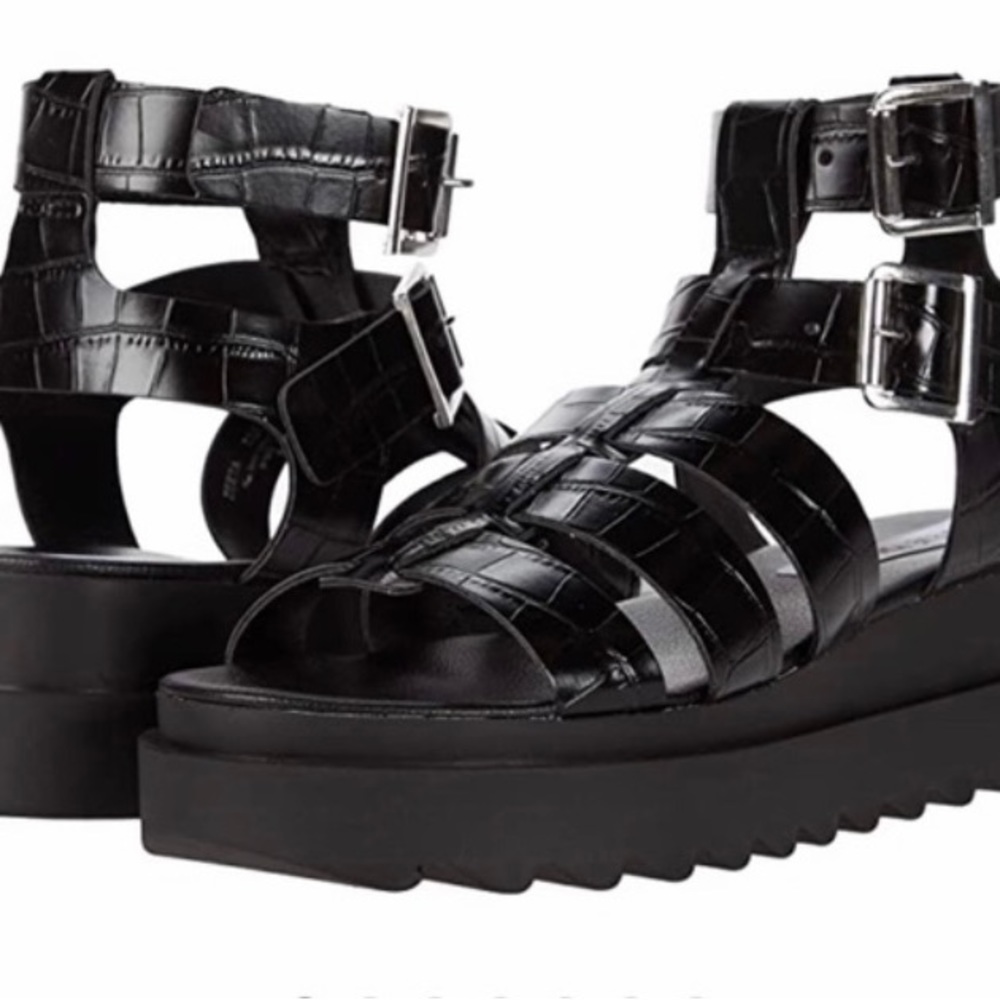 Steve Madden zeeta black croc sandal size 7.0